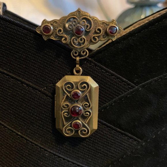 Antique Vintage HOBE Brooch Locket Pin Pendant Photo Holder - Picture 2 of 11